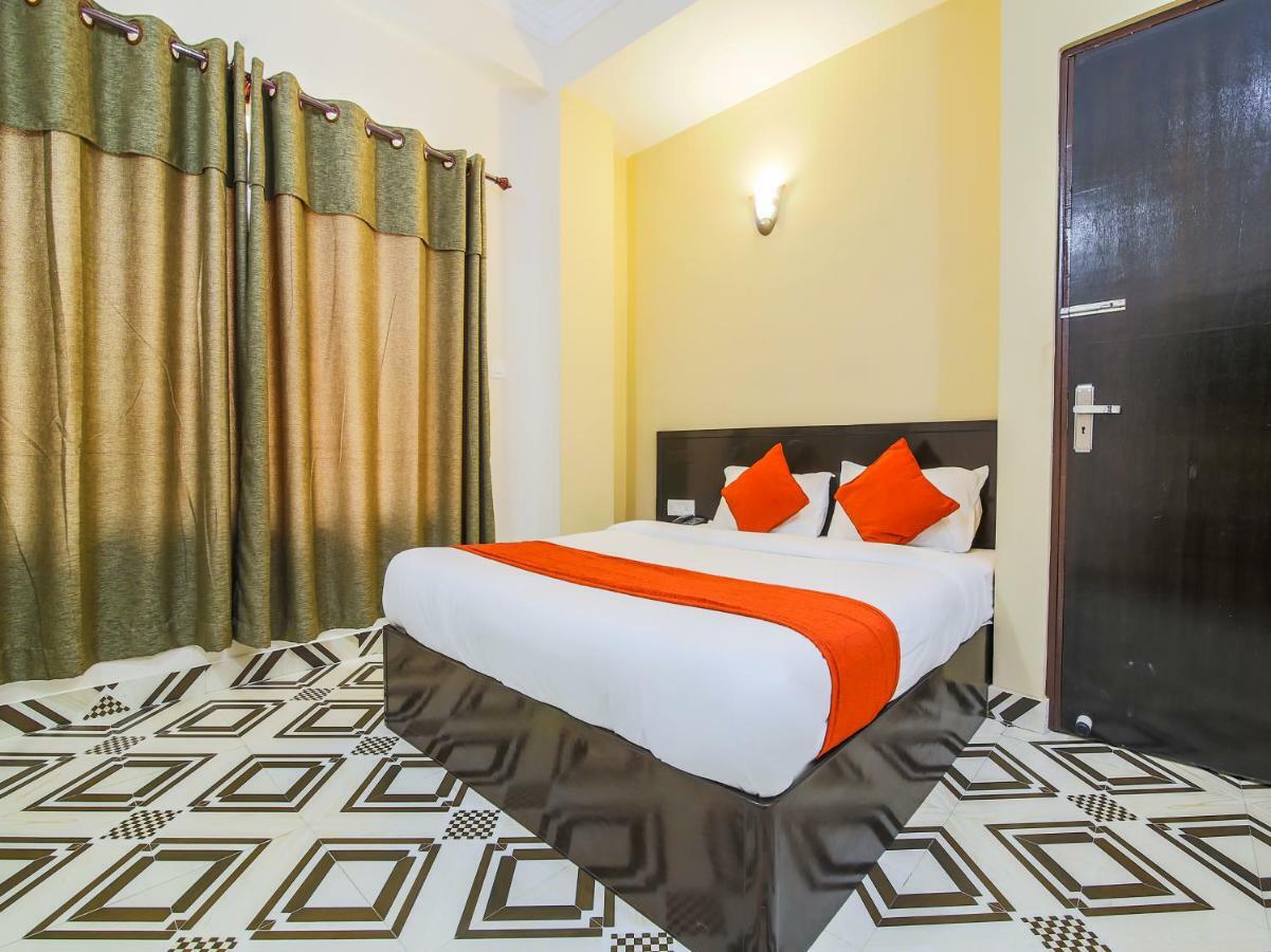 Oyo 315 Aadarsha Inn 拉明德 外观 照片